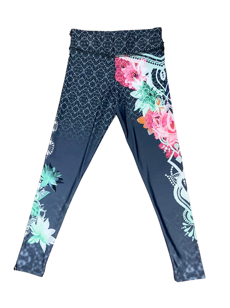 Last Chance! Onzie Youth Graphic Leggings 829