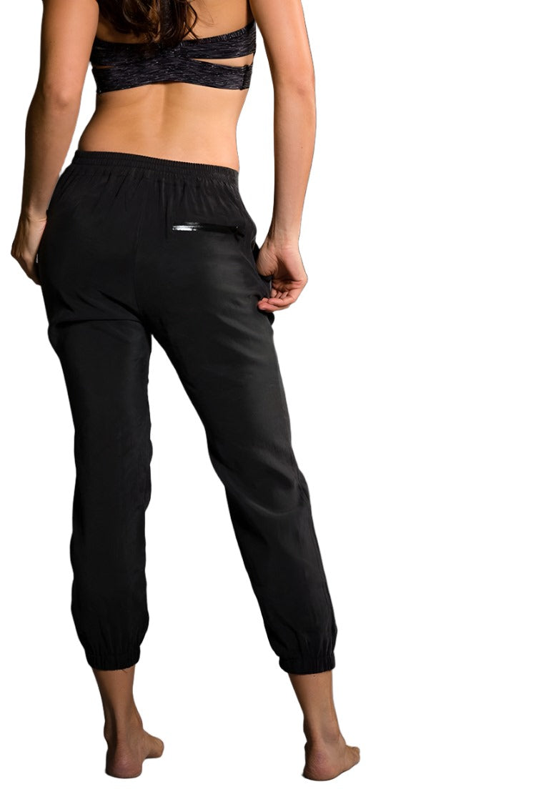 Onzie Hot Yoga Woven Jogger Pant 2019 - Black - rear view