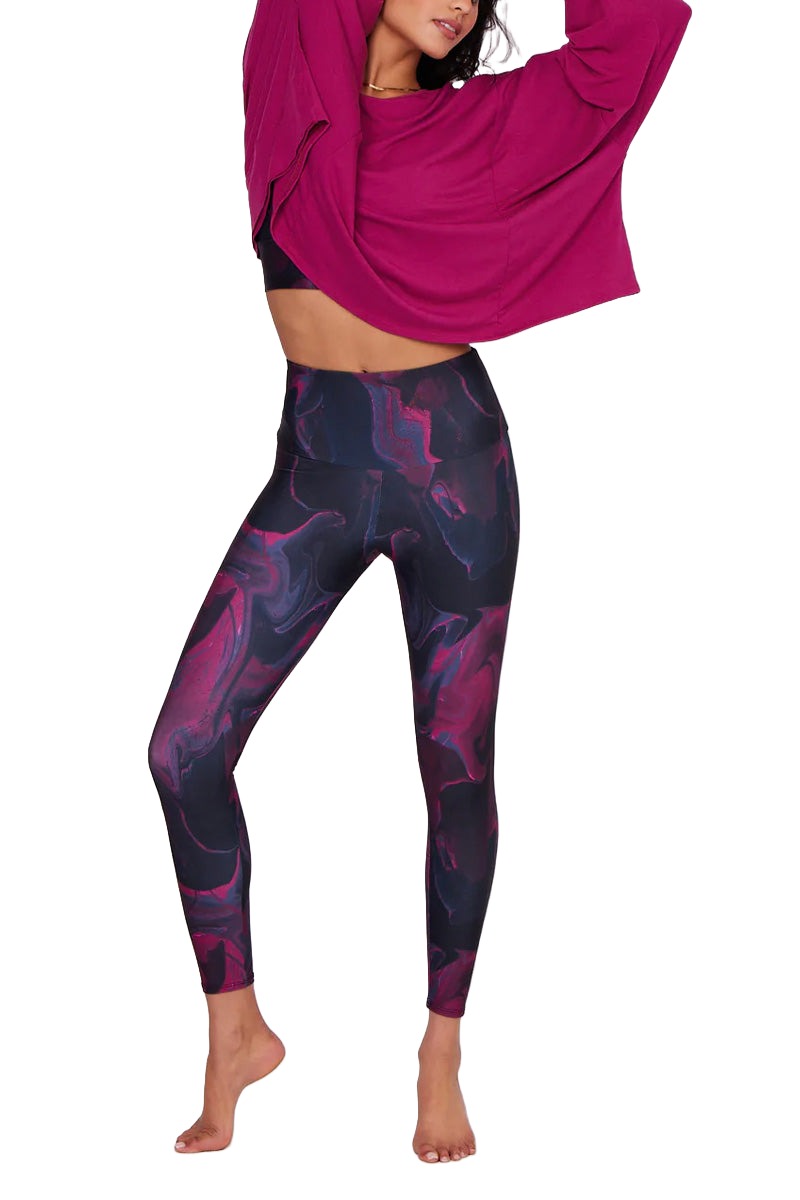 Onzie OM Top 3800 - Boysenberry - Full Front View