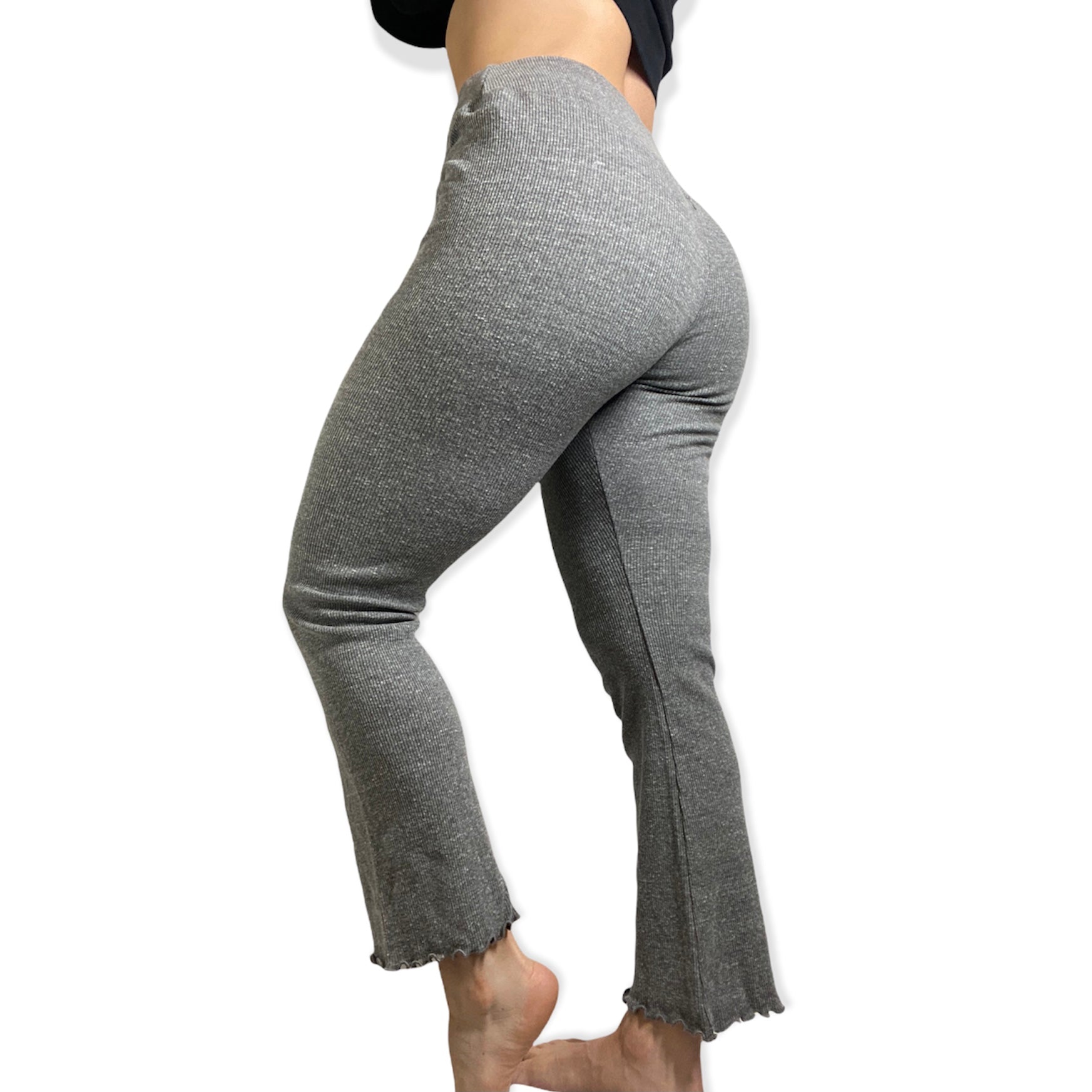 Apana yoga pants  Yoga pants, Pant shopping, Pants