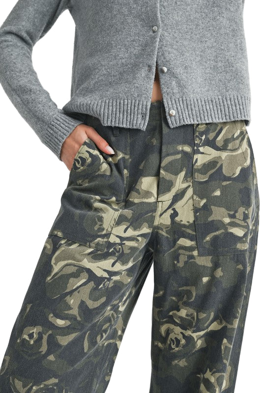 EMORY PARK STRAIGHT LEG PANTS WITH POCKETS - Vintage Camo - Rear View