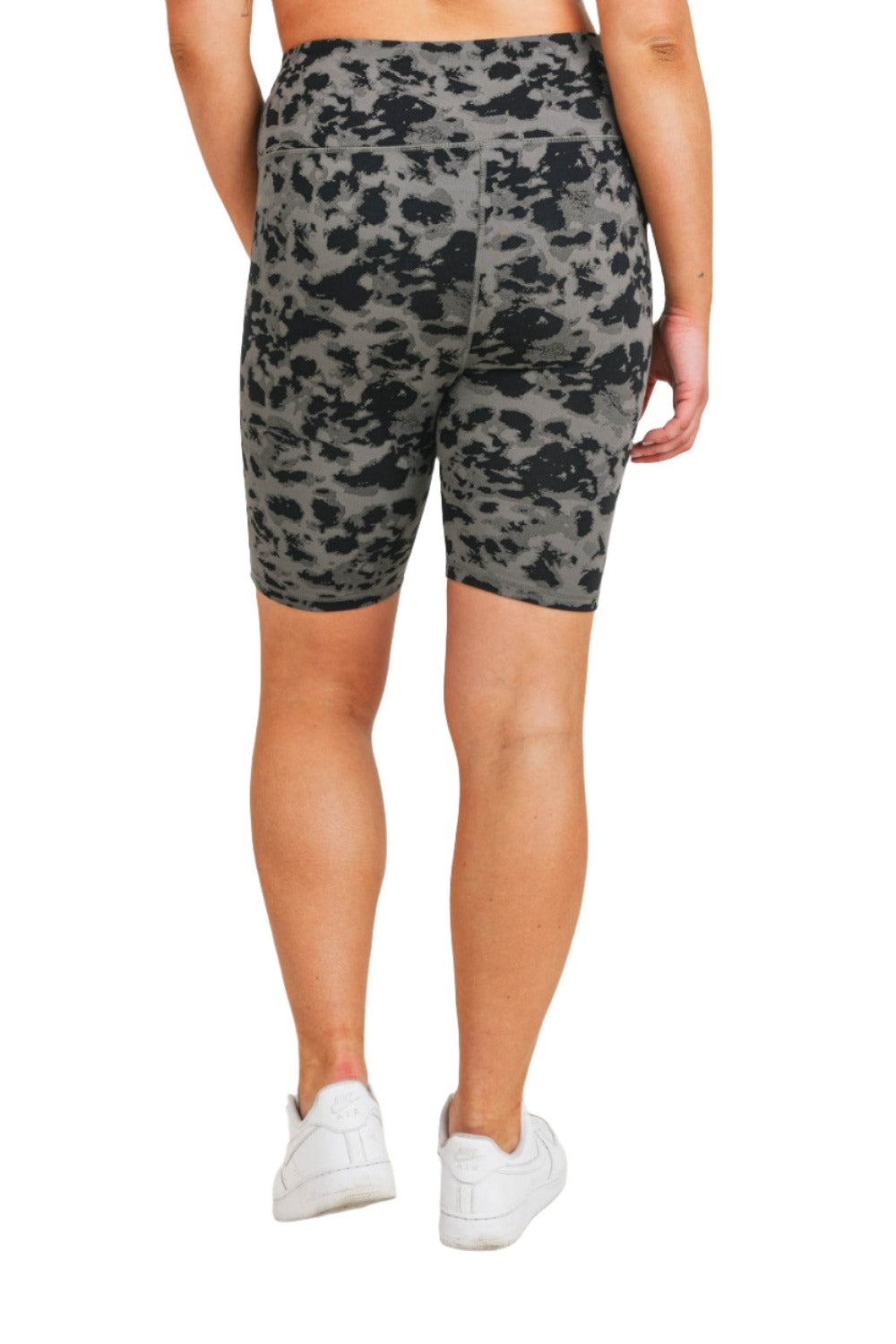 Mono B Textured Spotted Jacquard High Waist Biker Shorts APH-A076 Plus - Black/Grey - Back View