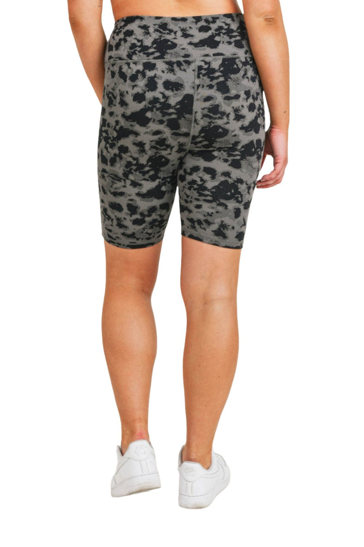 Mono B Textured Spotted Jacquard High Waist Biker Shorts APH-A076 Plus - Black/Grey - Back View