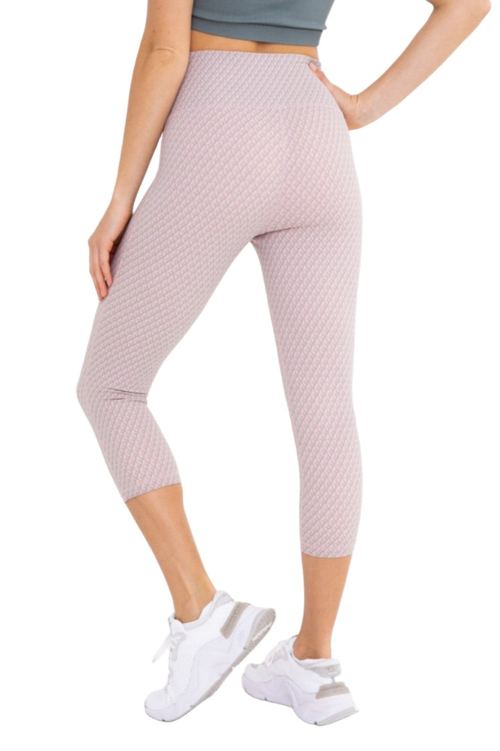 Mono B Geo Spiral High-Waist Capri APH-A08117 - Blossom - Back View