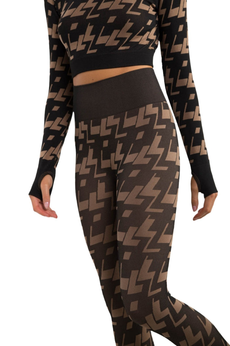 Mono B Seamless Geometric Print Leggings APH-A09101 - Brown - Rear View