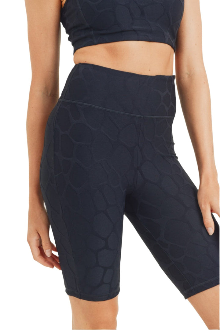 Textured Giraffe Print TACTEL® Highwaist Biker Shorts APH8039 - Black - Side Rear View