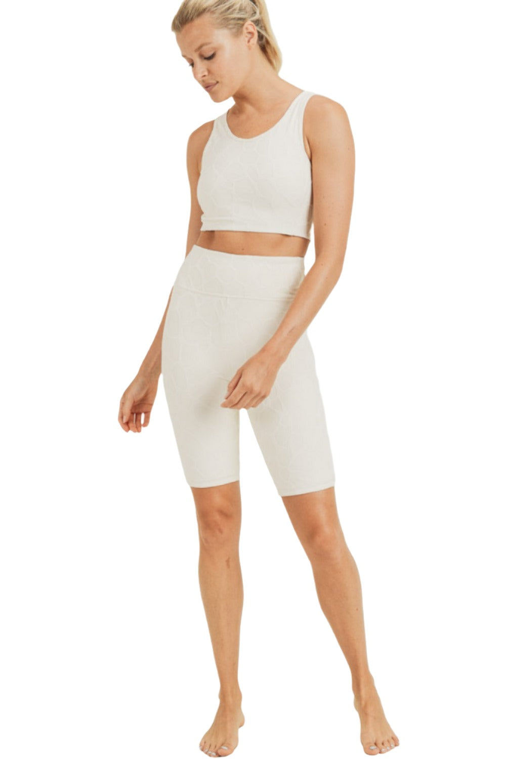 Textured Giraffe Print TACTEL® Highwaist Biker Shorts APH8039 - Natural - Front Full View