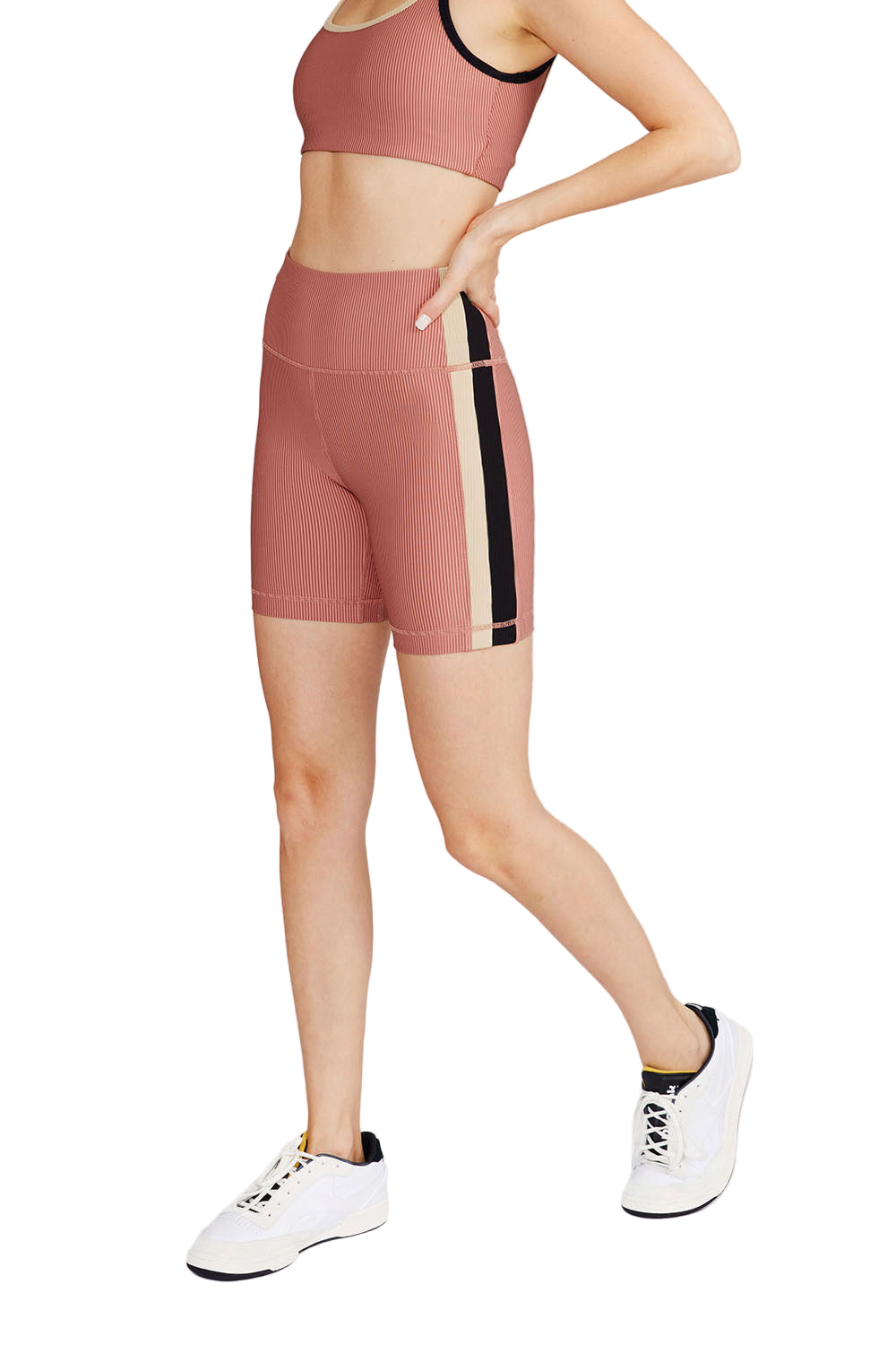 Cream Yoga Drew biker shorts - Dusty Pink - Side View