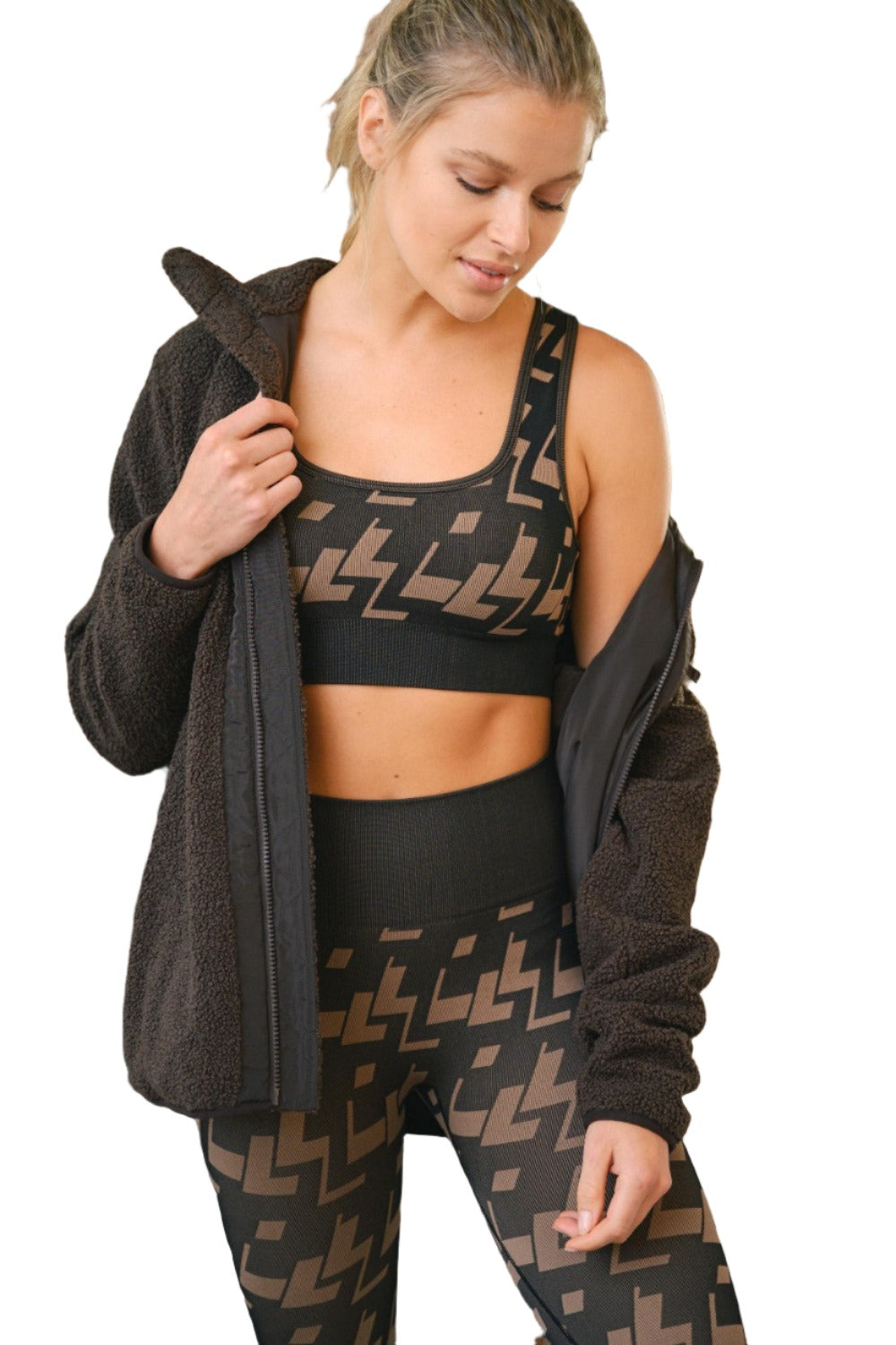 Mono B Seamless Geometric Print Leggings APH-A09101 - Brown - Front View