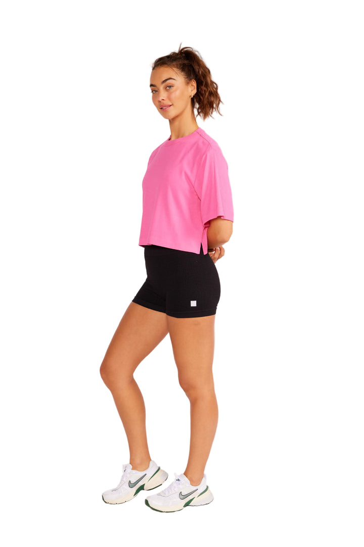 Cream Yoga Karen short-sleeve crop tee - Barbie Pink - Side Full View