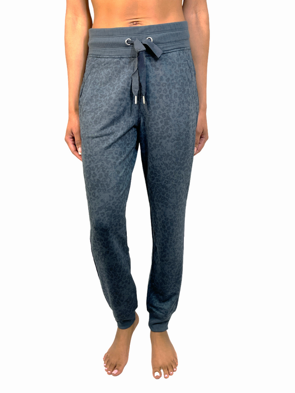 Apana, Pants & Jumpsuits, 3 For 3ladies Super Comfortable Apana Pants In  Gray