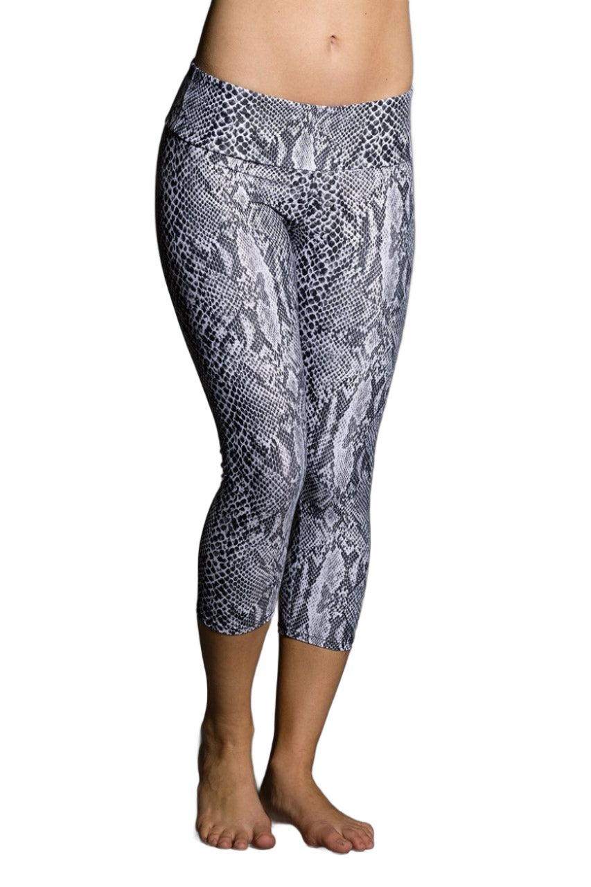 Onzie Hot Yoga Capri 202 Nocturnal - front view