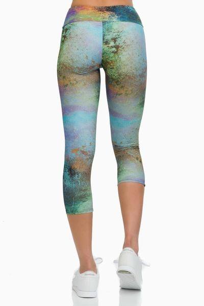 Onzie Hot Yoga Capri 202 Yellowstone - rear view