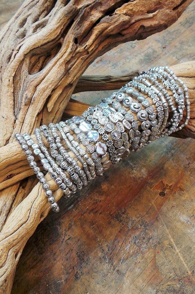 Bali Queen Inspirational Stretch Bracelet (Peace Round) - Silver