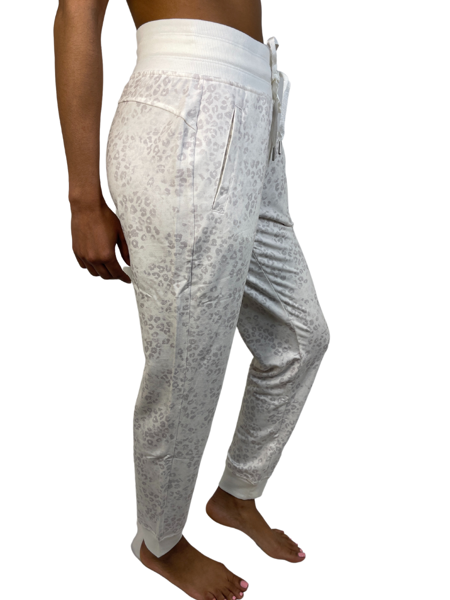 Apana Little Leopard Sweat Pants Winter White