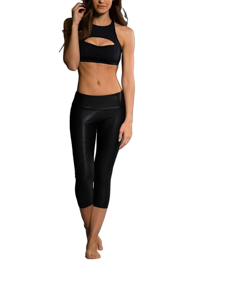 Onzie Hot Yoga Open Heart Bra 3039 - Black - Front Full View
