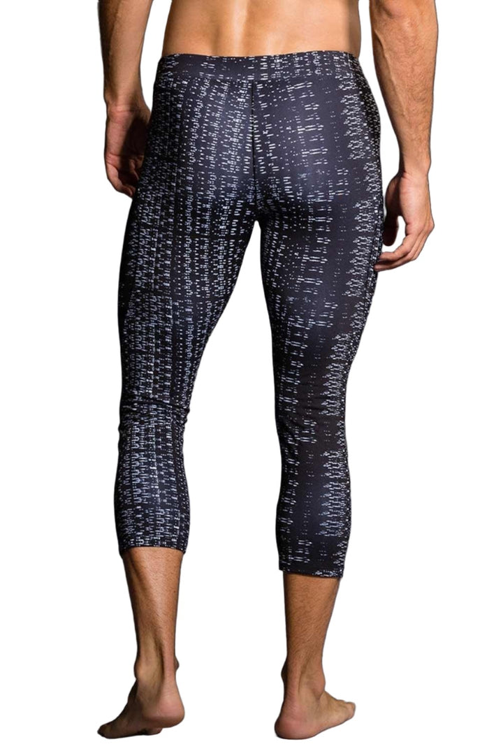 Final Sale Onzie Hot Yoga Mens Core Capri 504 - Levels - rear view