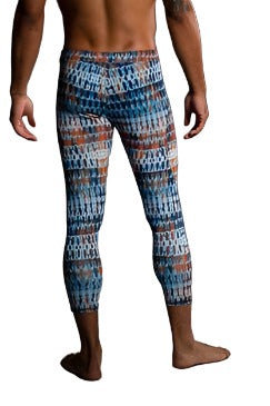 Final Sale Onzie Hot Yoga Mens Core Capri 504 - Shibori - rear view