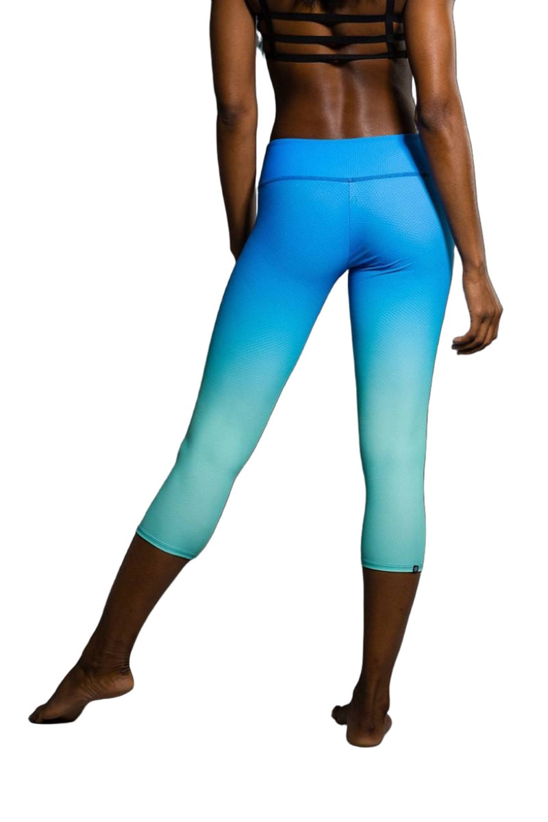 Onzie Hot Yoga Graphic Capri 241 - Indian Blue Ombre  - rear view