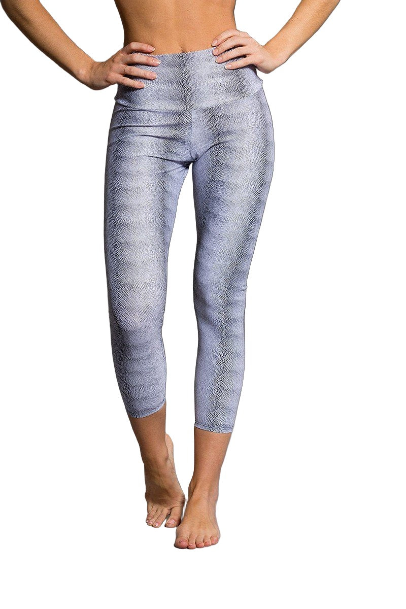 Onzie Flow Highrise Basic Capri 2029 White Venom - Front View