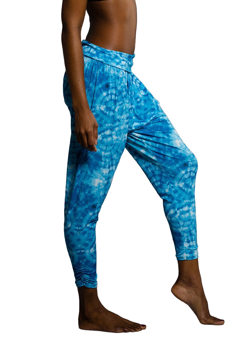 Onzie Flow Harem Pant 2024 - Tie Dye Blue - side view