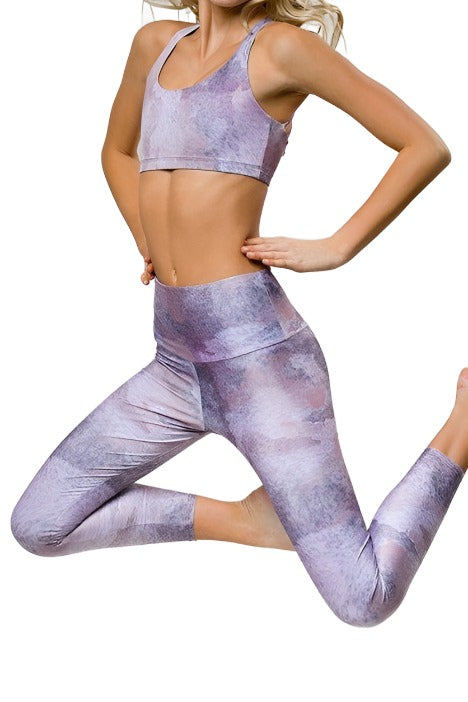 Final Sale Onzie Flow Highrise Basic Capri 2029 - Animal Dusk - side view