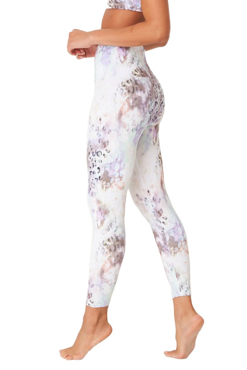 Onzie Flow Highrise Basic Midi 2029 - Animal Quartz - Side View