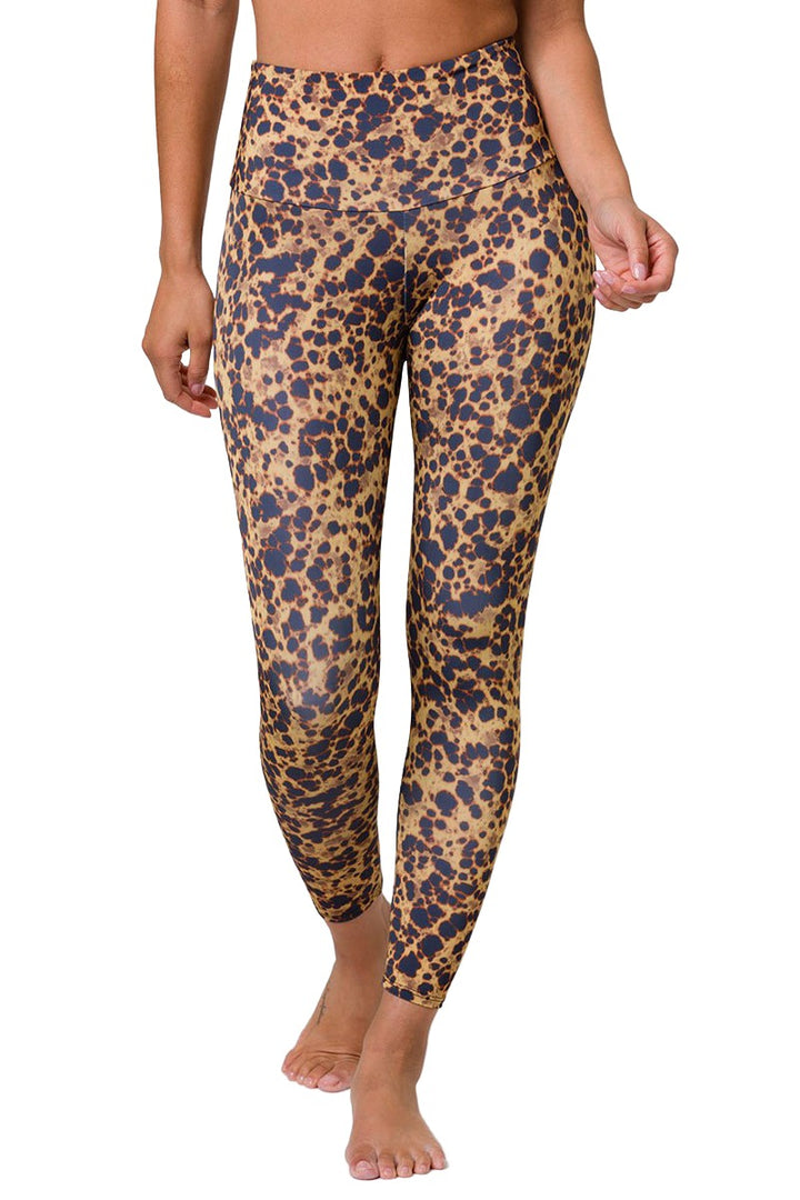 Onzie Flow Highrise Basic Midi 2029 7/8 legging  - Tortoise - front view 