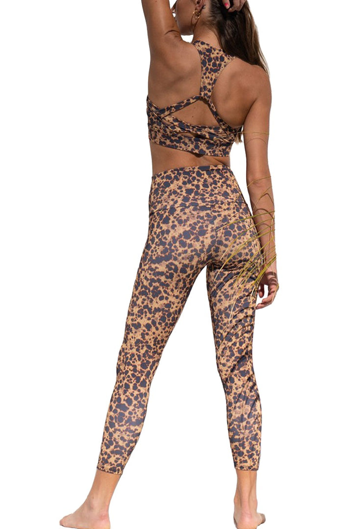 Onzie Flow Highrise Basic Midi 2029 7/8 legging  - Tortoise - rear alt view 