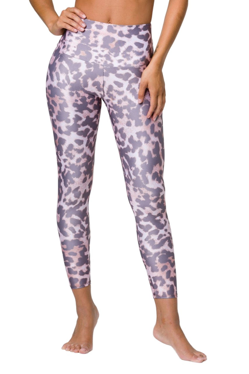 Onzie Flow Highrise Basic Midi 2029 and Plus - Wild Thing - Rear View