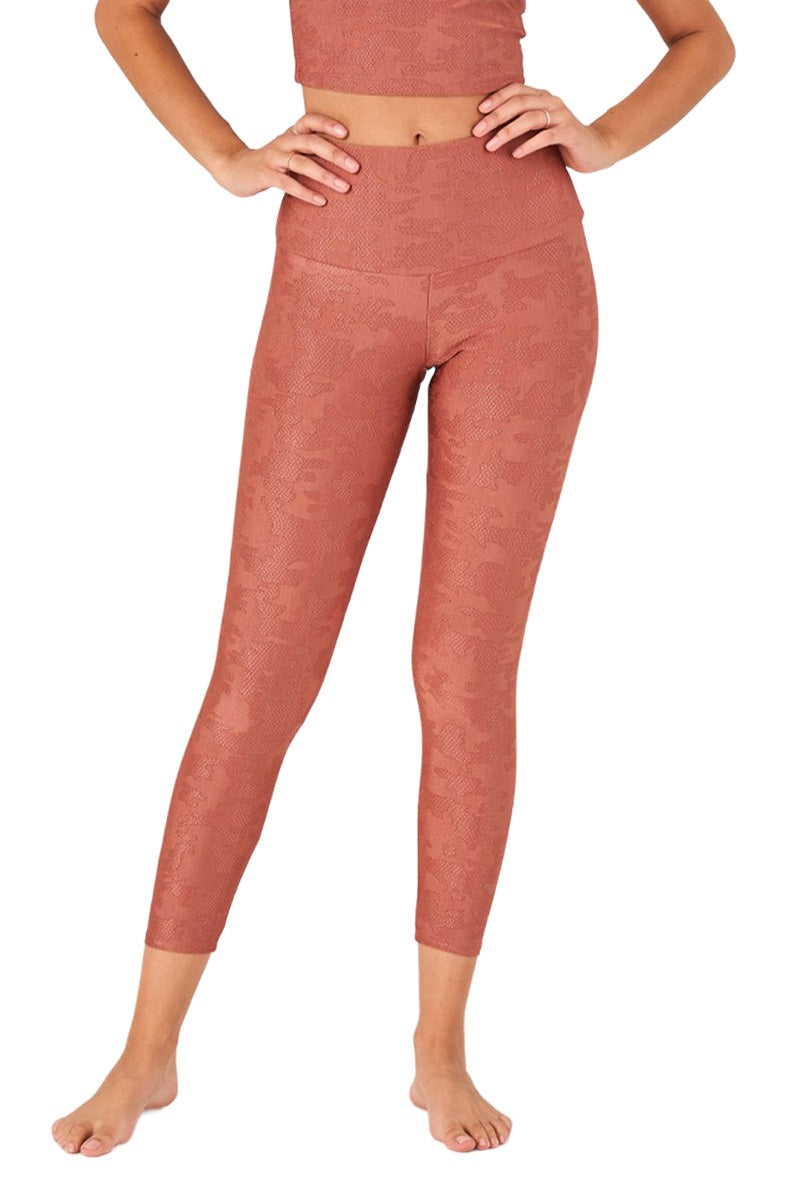 Onzie Flow Highrise Basic Midi 2029 Jacquard - Bronze Camo - Front View