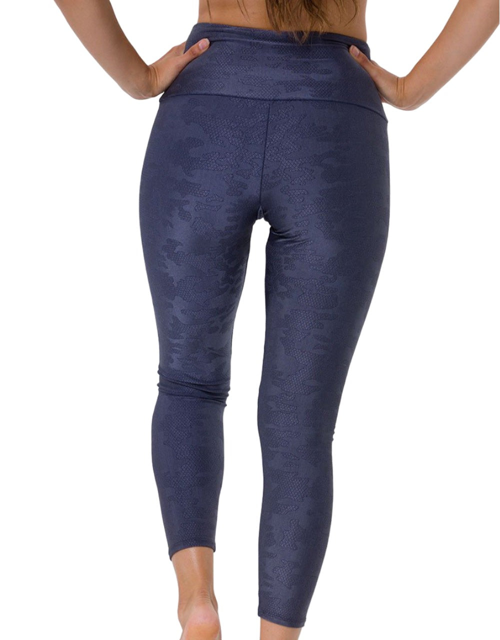 Onzie Flow Highrise Basic Midi 2029 Jacquard - Carbon Camo - rear view