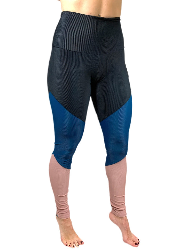 Onzie High Rise Track Legging 2046 - Empathy Blush - side view