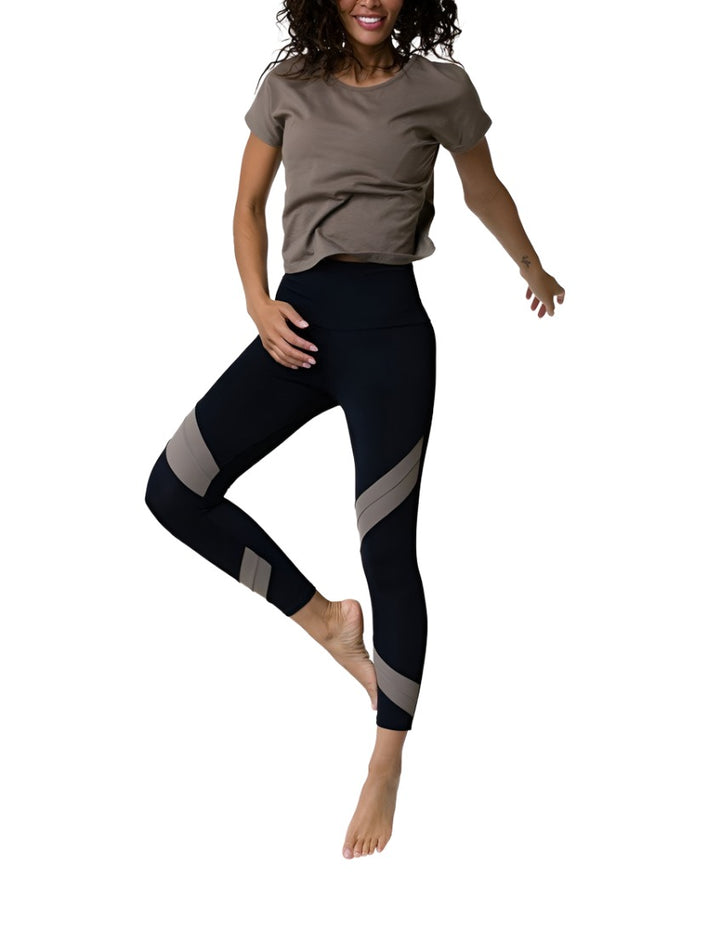 Onzie Flow Sporty Legging 2051 - Black/Dust - front alt view