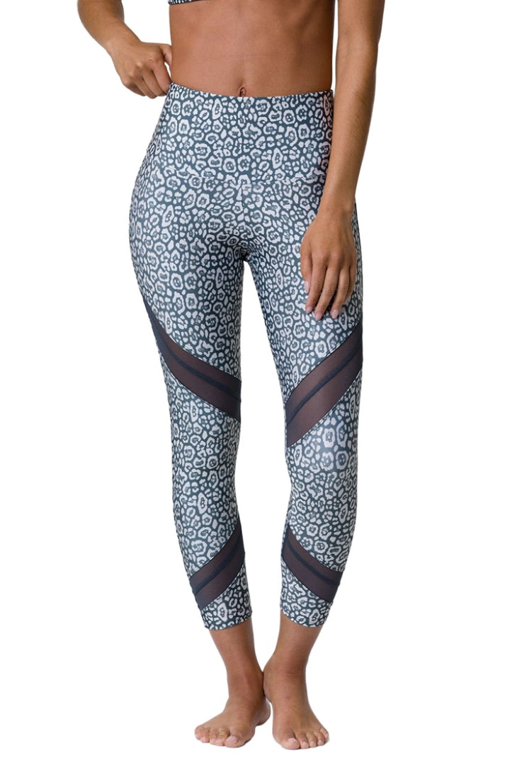 Onzie Flow Sporty Legging 2051 - Sandy Cat - front view