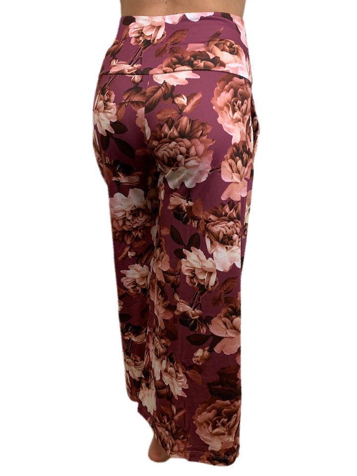 Onzie Wide Leg Crop Pant 2102 - gardenia - rear view