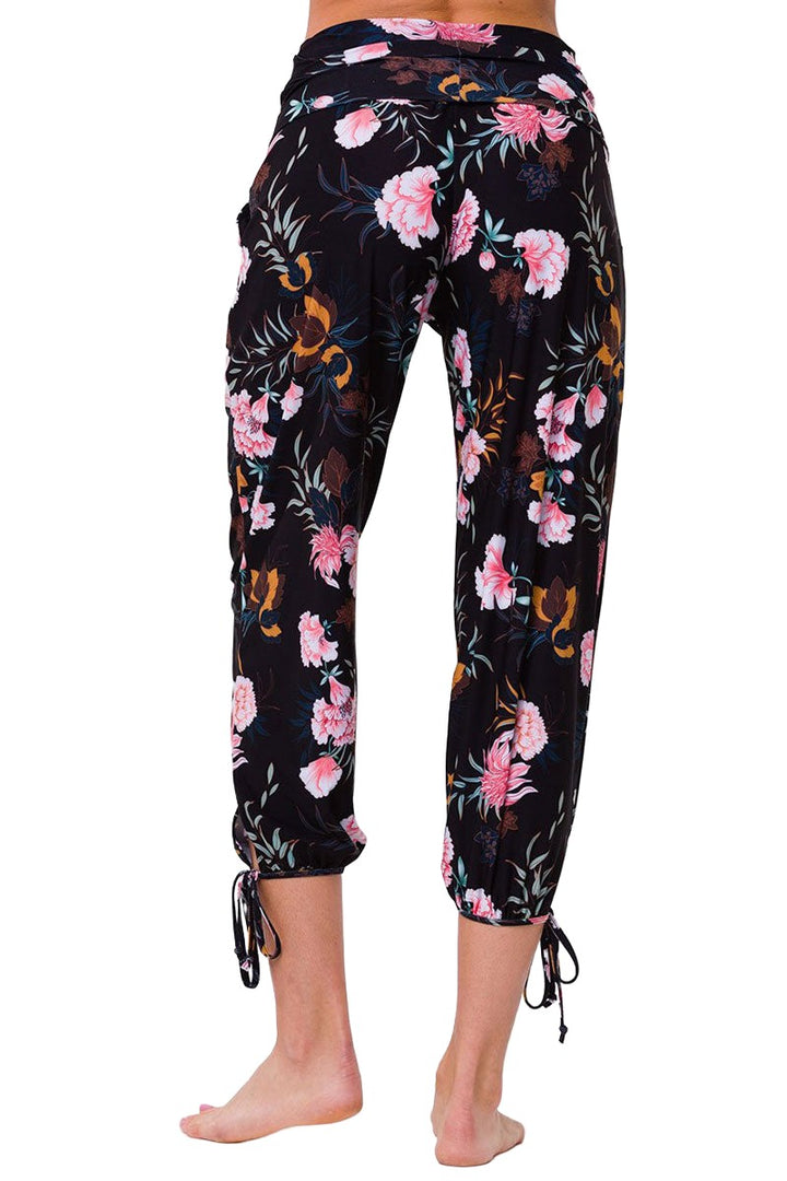 Onzie Hot Yoga Gypsy Pants 212 - Kiku - rear view