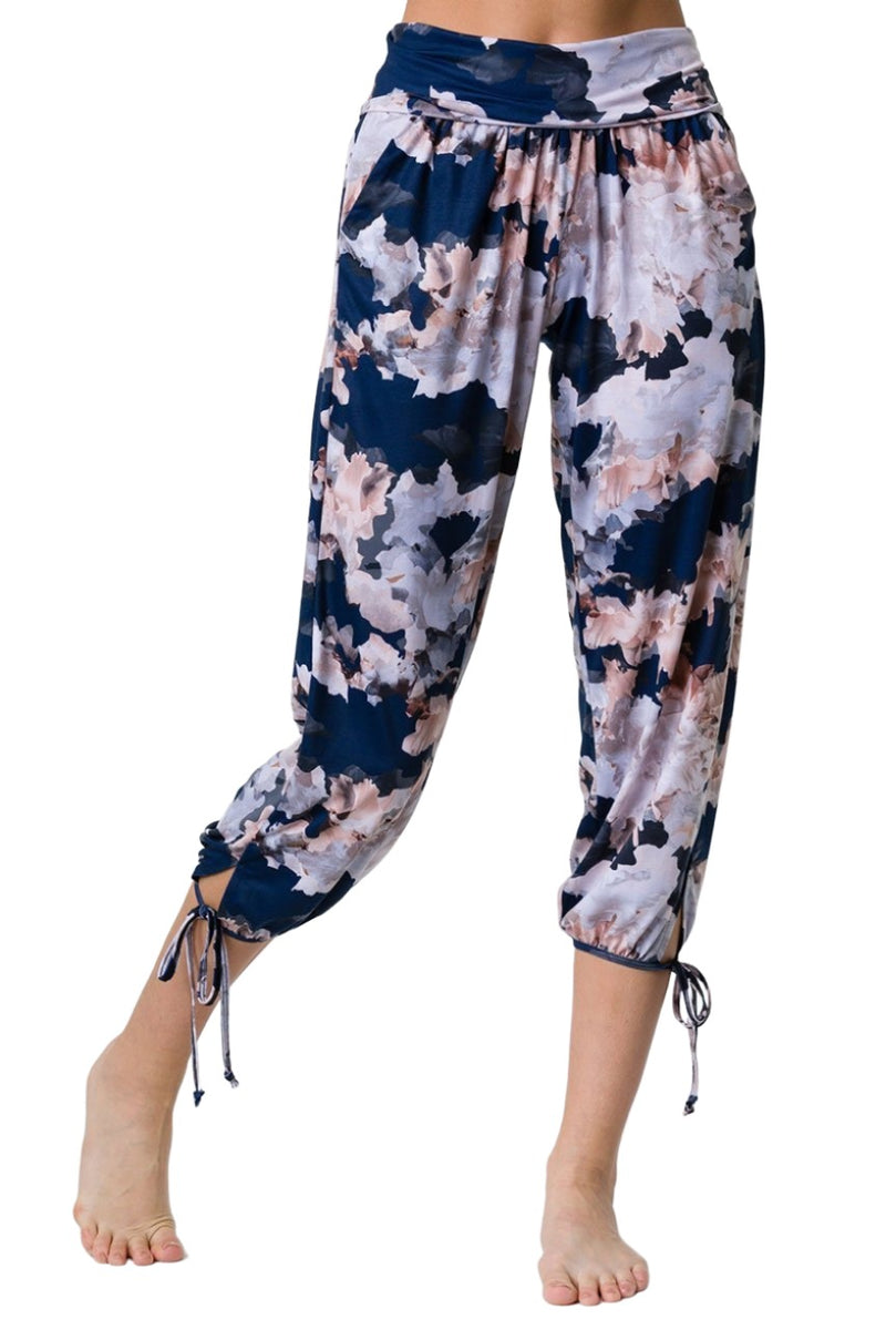 Onzie Hot Yoga Gypsy Pants 212 - Nomad Blossom - front view