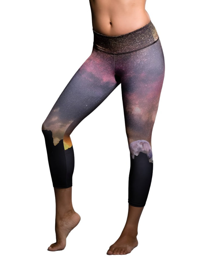 Onzie Hot Yoga Graphic Capri 241 - Night Falls - front view