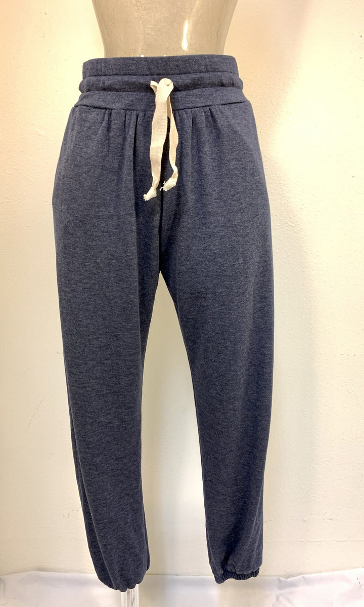 Onzie Flow Divine Jogger Pant 2234 - Pebble - Front View
