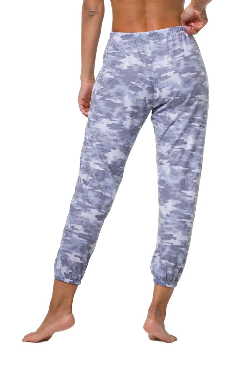 Onzie Flow WEEKEND SWEATPANT 2243 - cloud - rear view