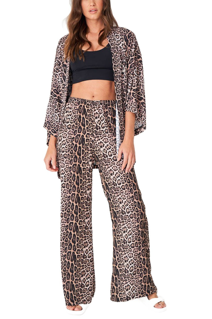 Onzie Flow Freedom Pant 2264 - Onzie Leopard  - Front View