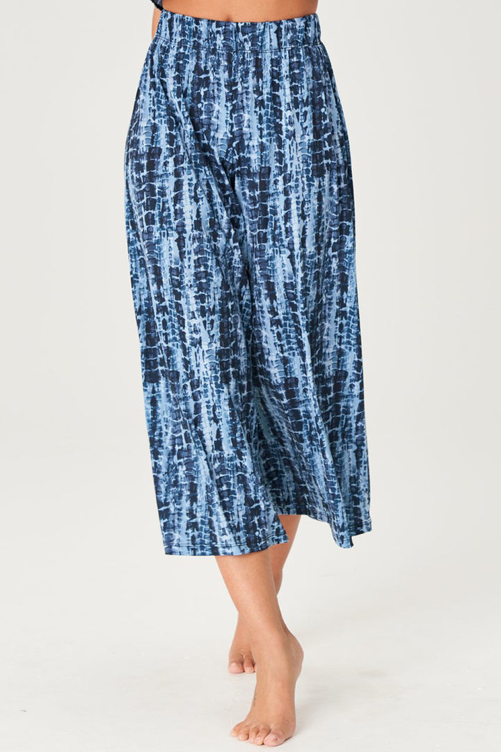 Onzie Flow Cropped Samba Pant 2268 -  Bondi - Front View