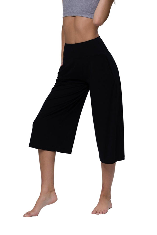 Susanny Women's Gym Petite Athletic Pull on Capris Low Waist with Pockets  Loose Crop Pants Lightweight Cropped Capri Pants Black XL