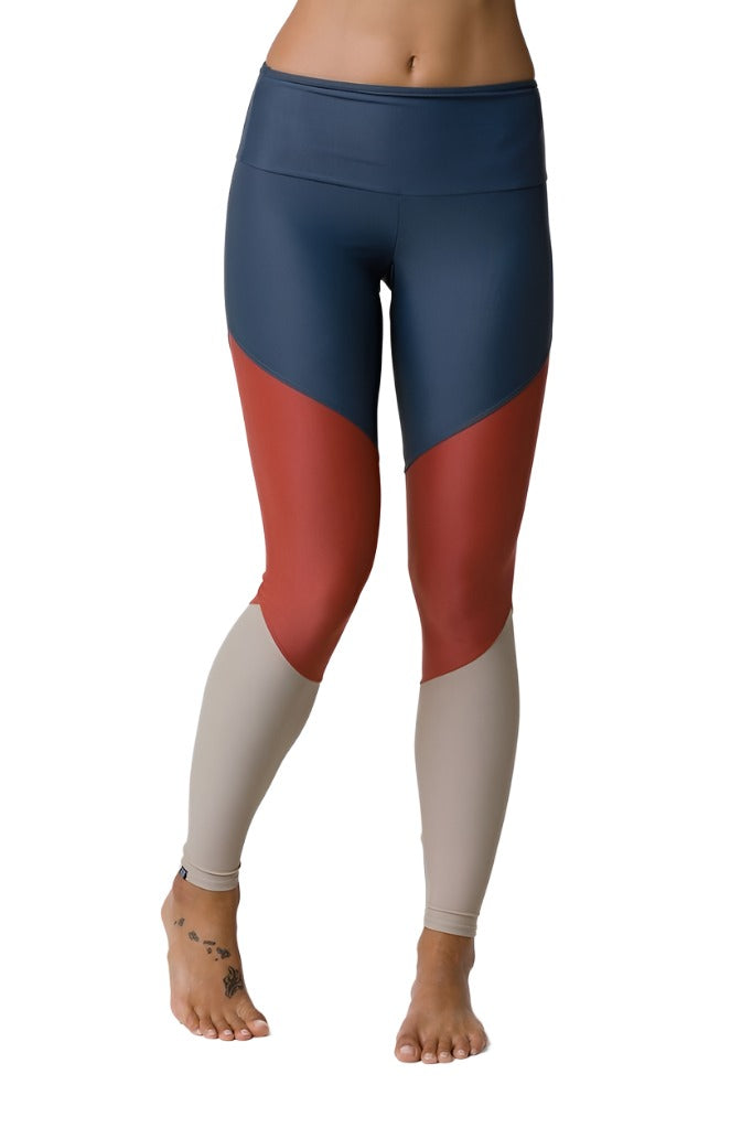 Onzie High Rise Track Legging 2046 - Copper - front view