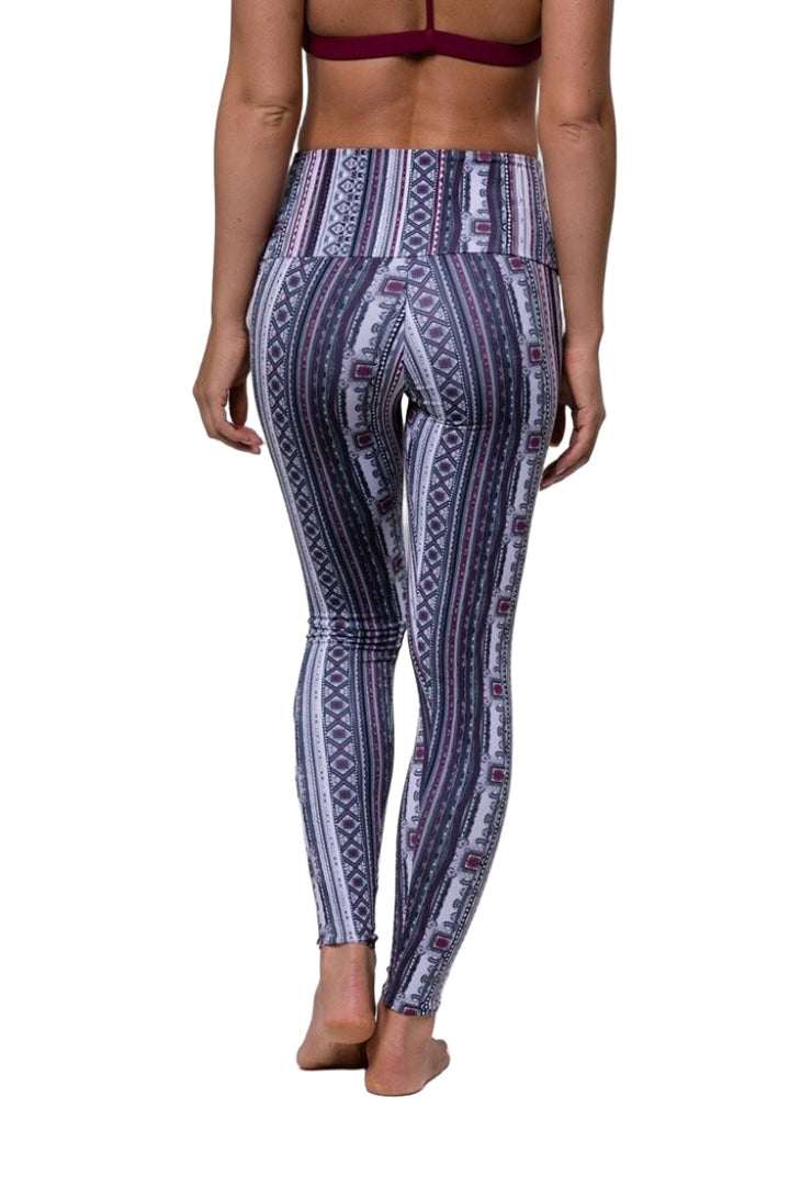 Final Sale Onzie Flow Highrise Basic Capri 2029 - Tribe - rear view