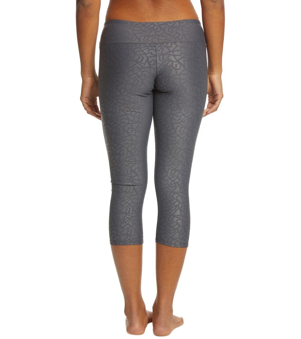 Onzie Hot Yoga Capri 202 Grey Pandora
