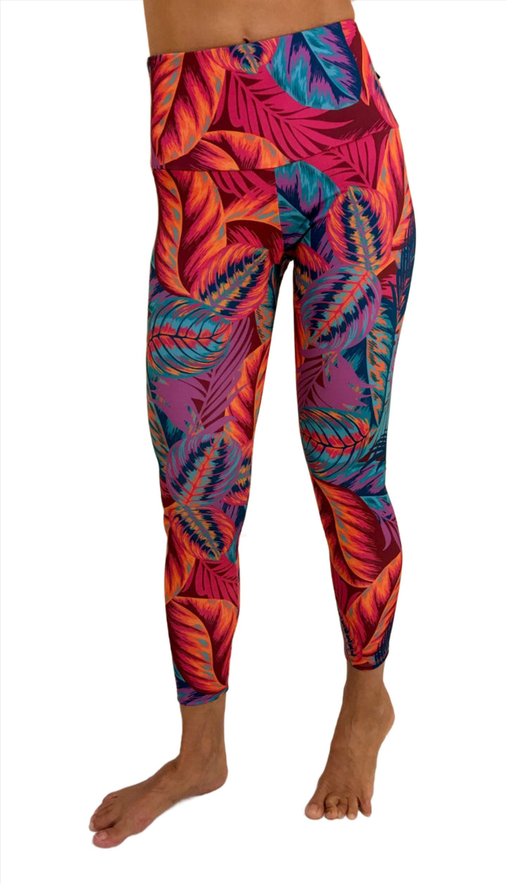 Onzie Flow Highrise Basic Capri 2029 Lanai - Front View