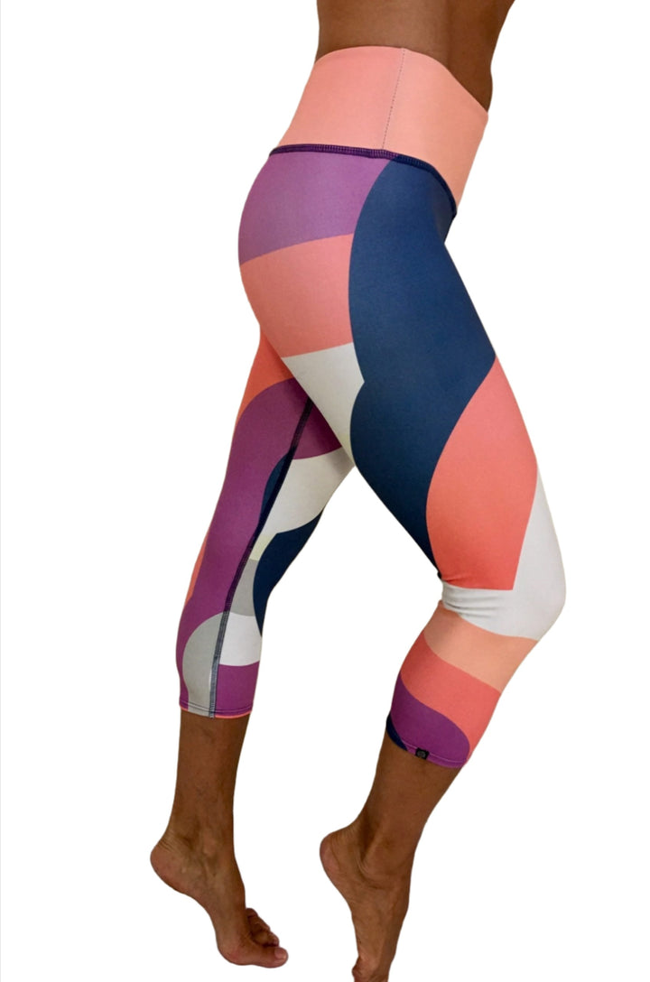 Onzie Hot Yoga Graphic Capri 241 - Curvy  - side view