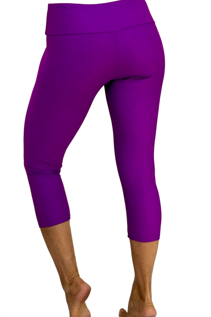 Onzie Hot Yoga Capri 202 Electric Purple